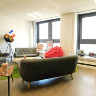 Bureau privé 18 m² 4 postes Coworking Rue nationale Lille 59800 - photo 9